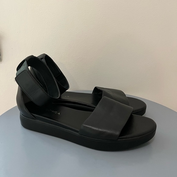 Via Spiga Black Ankle Strap Open Toe Sandals 8.5 - Picture 1 of 8